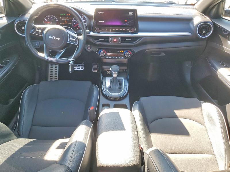 Photo 8 from auction – 2022 KIA FORTE with VIN 3KPF54AD2NE449912