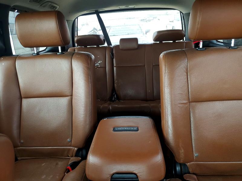 Photo 10 from auction – 2012 TOYOTA SEQUOIA with VIN 5TDDW5G17CS068647