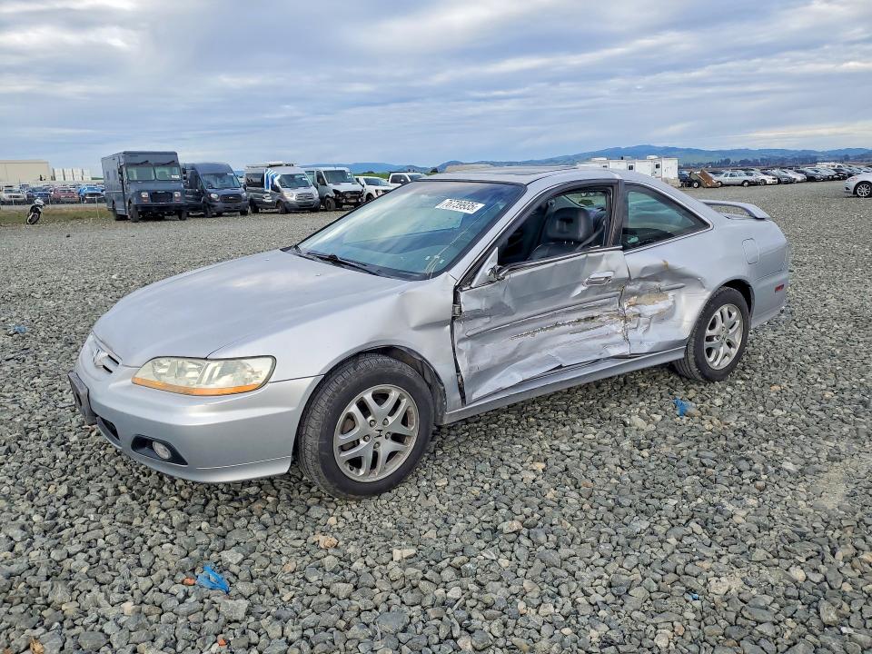 HONDA ACCORD EX 2002 with VIN 1HGCG22552A028971 - Photo from auction