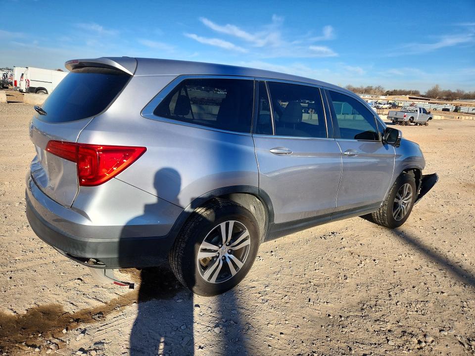 Photo 3 from auction – 2016 HONDA PILOT with VIN 5FNYF5H77GB059963