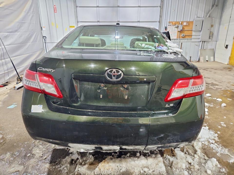 Photo 6 from auction – 2011 TOYOTA CAMRY with VIN 4T4BF3EK1BR100804