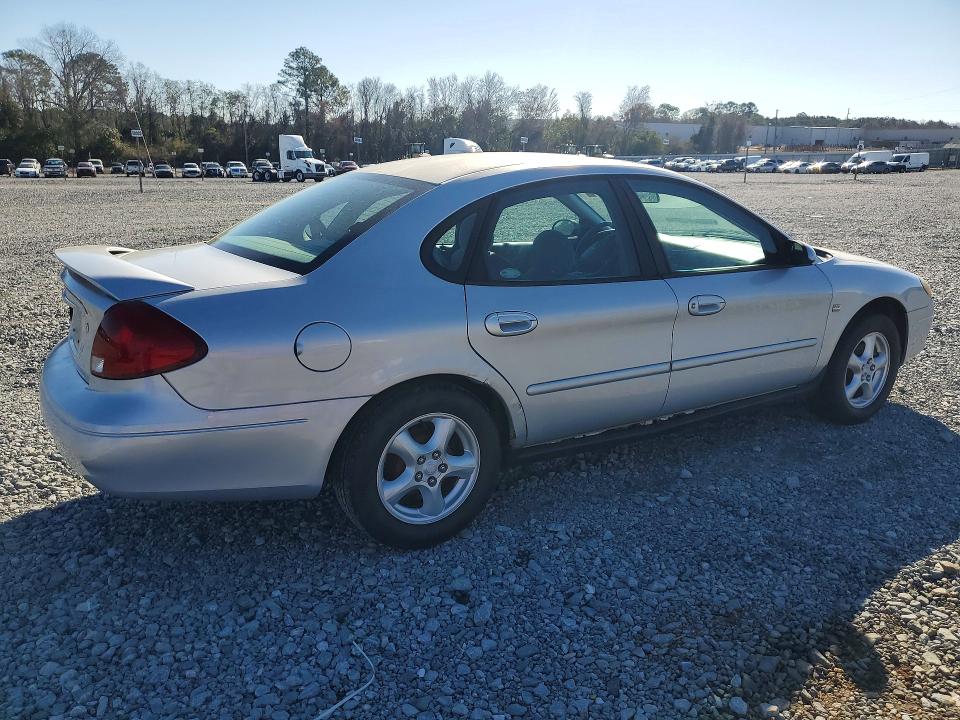 Photo 3 from auction – 2003 FORD TAURUS SES with VIN 1FAFP55SX3A154720