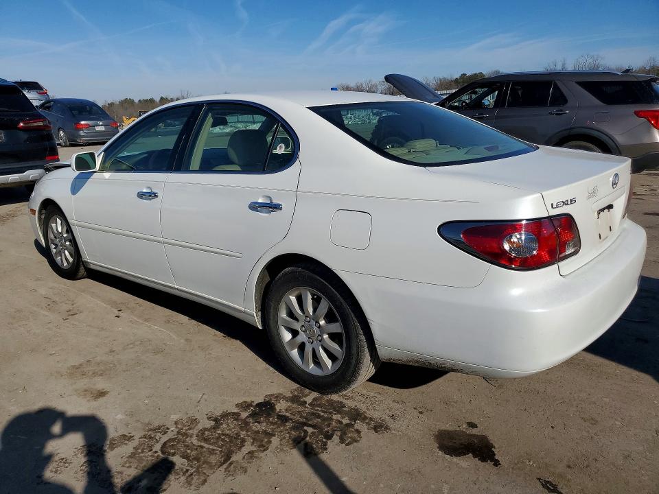 Photo 2 from auction – 2003 LEXUS ES 300 with VIN JTHBF30G330102062