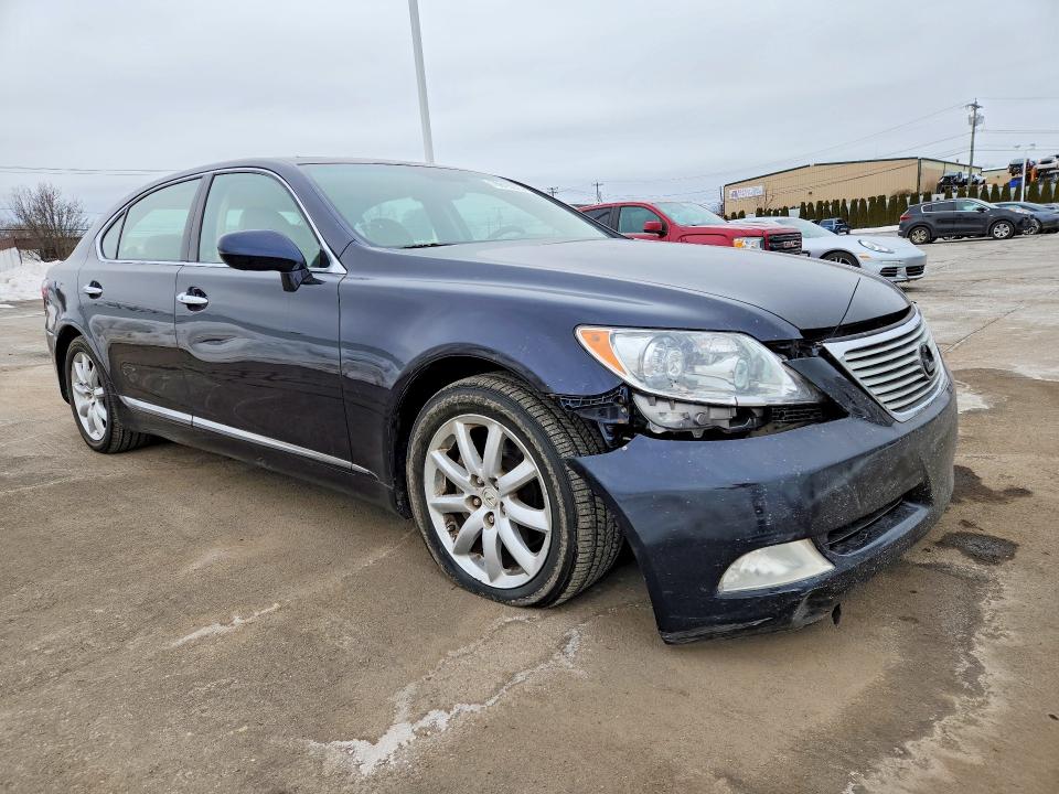 Photo 4 from auction – 2008 LEXUS LS 460 with VIN JTHGL46F485024937