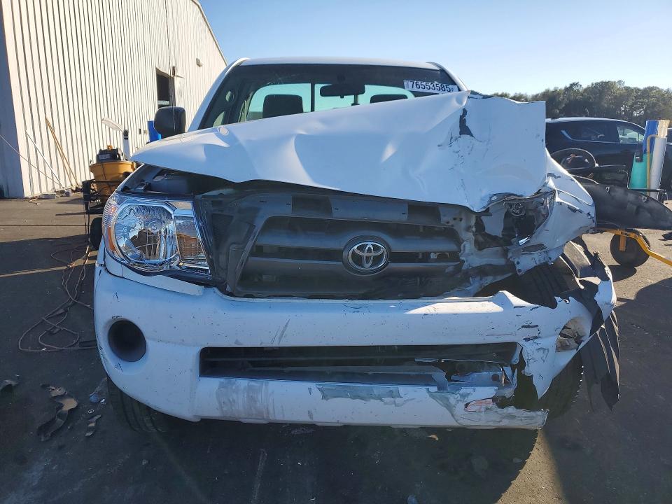 Photo 5 from auction – 2010 TOYOTA TACOMA with VIN 5TENX4GN3AZ673473