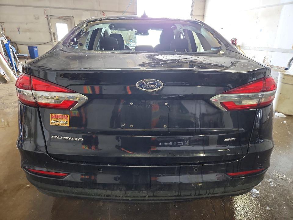 Photo 6 from auction – 2019 FORD FUSION SE with VIN 3FA6P0H7XKR184010