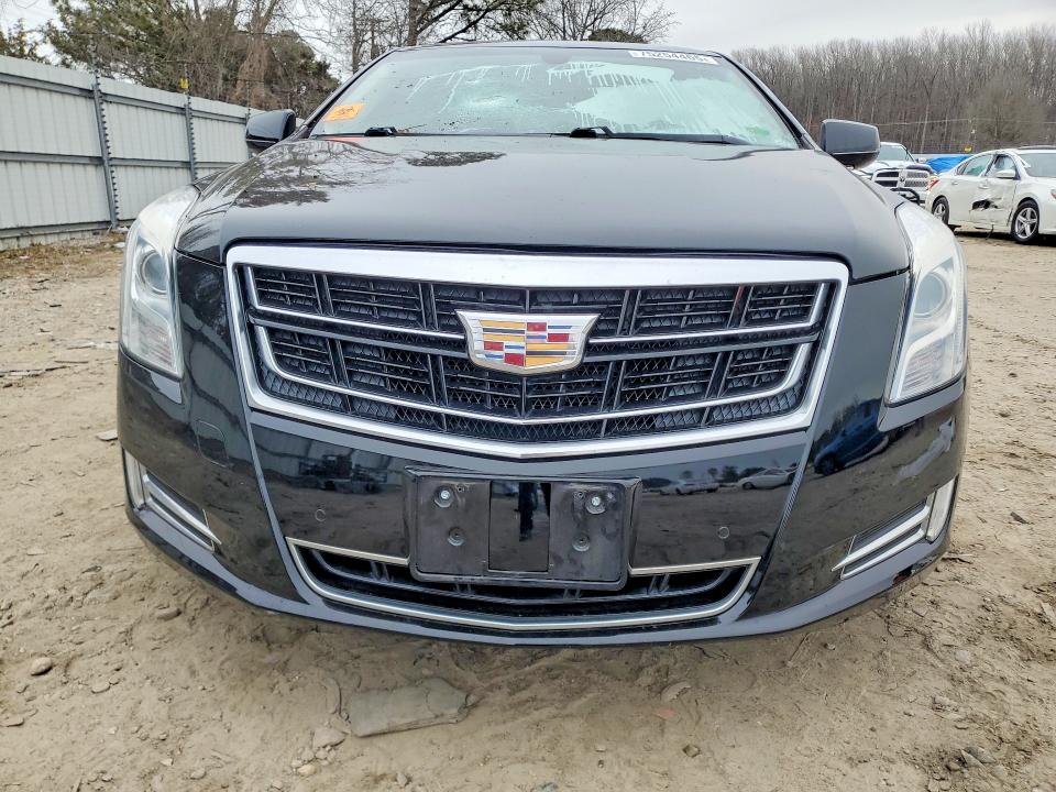 Photo 5 from auction – 2017 CADILLAC XTS with VIN 2G61M5S37H9176593