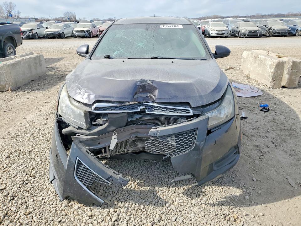 Photo 5 from auction – 2011 CHEVROLET CRUZE with VIN 1G1PH5S90B7143646
