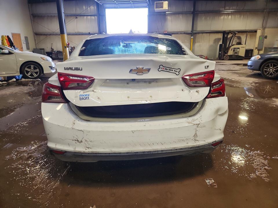 Photo 6 from auction – 2021 CHEVROLET MALIBU with VIN 1G1ZD5ST8MF016006