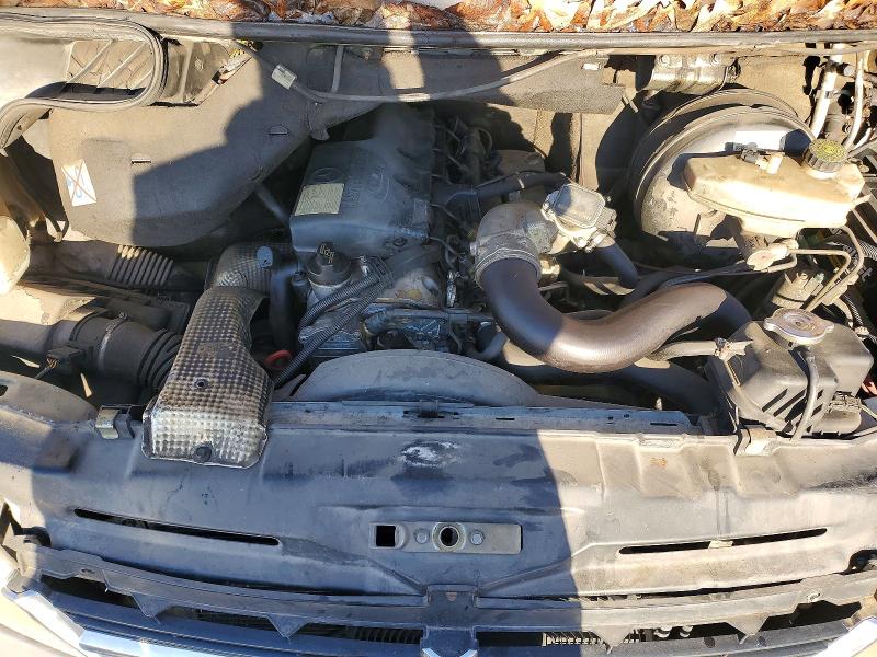 Фото 12 с аукциона – 2006 DODGE SPRINTER с VIN WD0PD644065969030