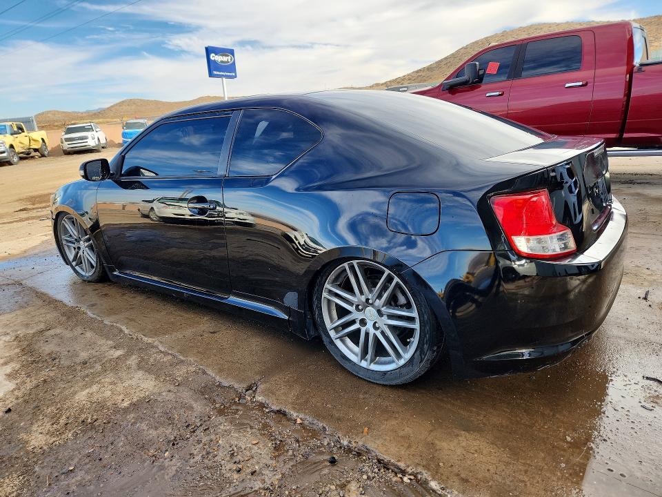 Photo 2 from auction – 2013 TOYOTA SCION TC with VIN JTKJF5C7XD3056436