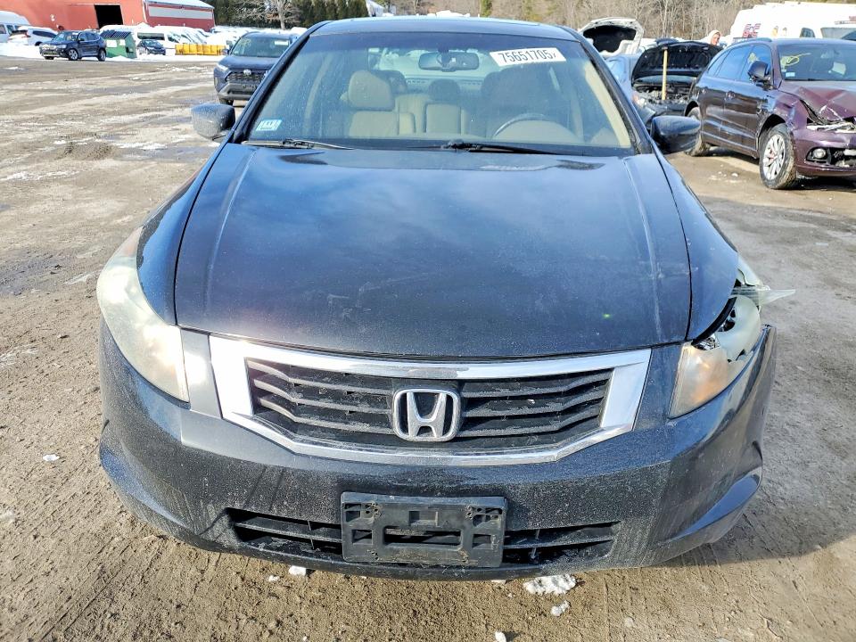 Photo 5 from auction – 2010 HONDA ACCORD EXL with VIN 1HGCP2F82AA010141
