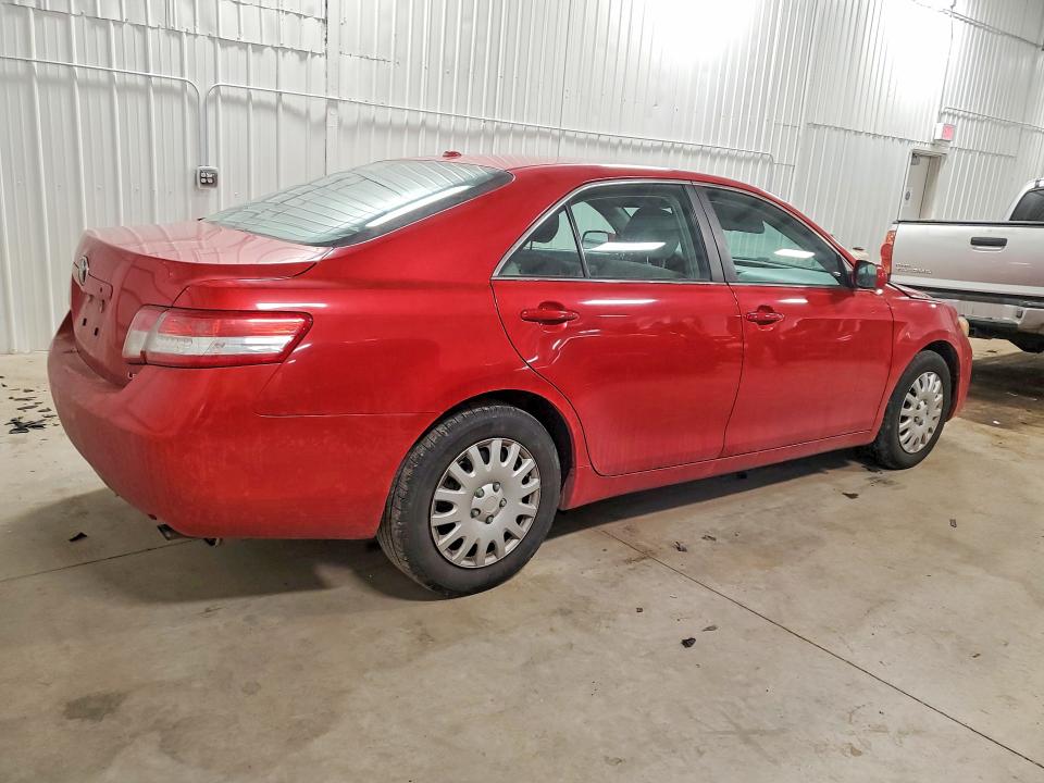 Photo 3 from auction – 2011 TOYOTA CAMRY with VIN 4T1BF3EK3BU144782