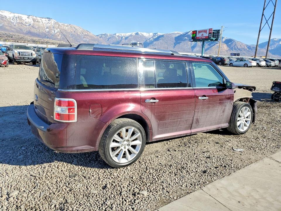 Photo 3 from auction – 2011 FORD FLEX SEL with VIN 2FMHK6CC0BBD27680
