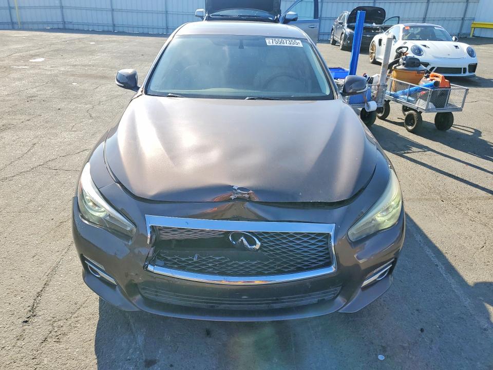 Photo 5 from auction – 2014 INFINITI Q50 with VIN JN1BV7AP3EM676928