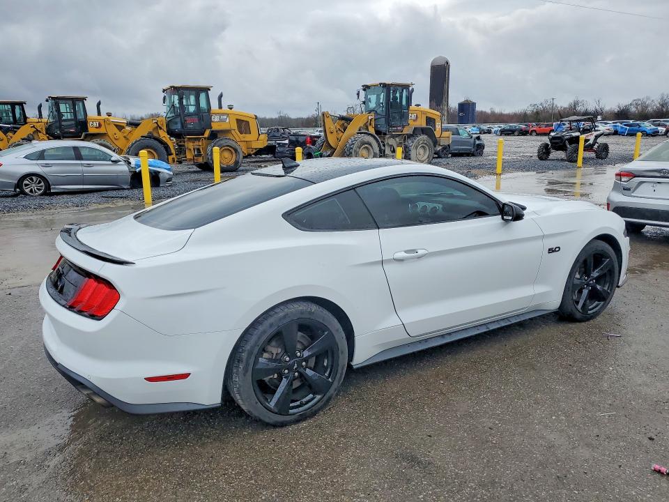 Photo 3 from auction – 2021 FORD MUSTANG GT with VIN 1FA6P8CF9M5129017