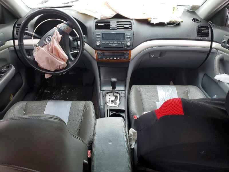 Photo 8 from auction – 2004 ACURA TSX with VIN JH4CL96844C044141