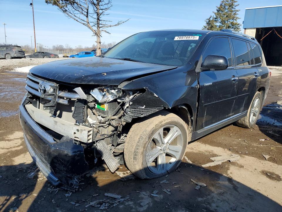 TOYOTA HIGHLANDER 2011 with VIN 5TDDK3EH2BS068781 - Photo from auction
