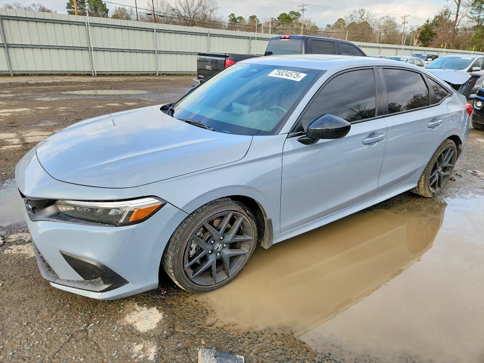 Photo 1 from auction – 2024 HONDA CIVIC with VIN 2HGFE1E50RH470738