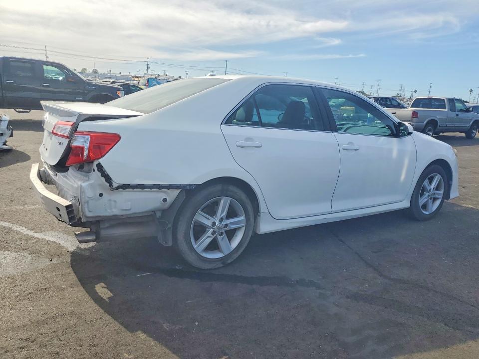 Photo 3 from auction – 2012 TOYOTA CAMRY BASE with VIN 4T1BF1FK8CU591130