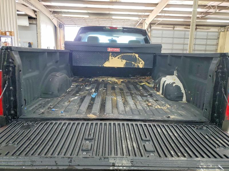 Photo 10 from auction – 2016 FORD F150 with VIN 1FTMF1C87GKE86604