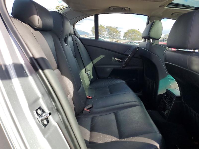 Photo 10 from auction – 2006 BMW 525 I with VIN WBANE53556CK80661