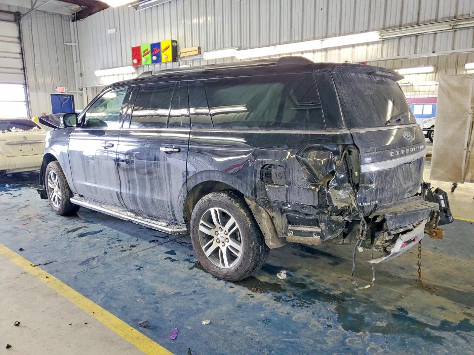 Photo 2 from auction – 2023 FORD EXPEDITION with VIN 1FMJK2A81PEA28610