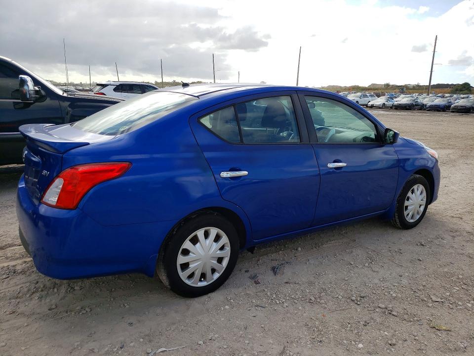 Photo 3 from auction – 2015 NISSAN VERSA with VIN 3N1CN7AP7FL876226