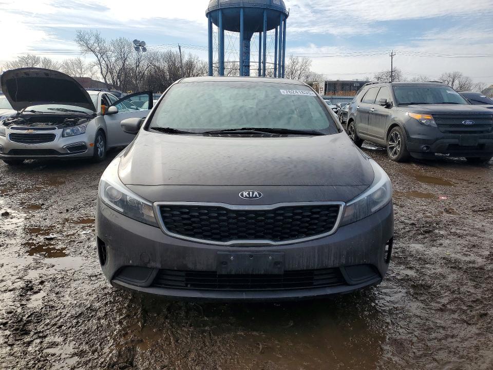 Photo 5 from auction – 2017 KIA FORTE with VIN 3KPFK4A77HE130206