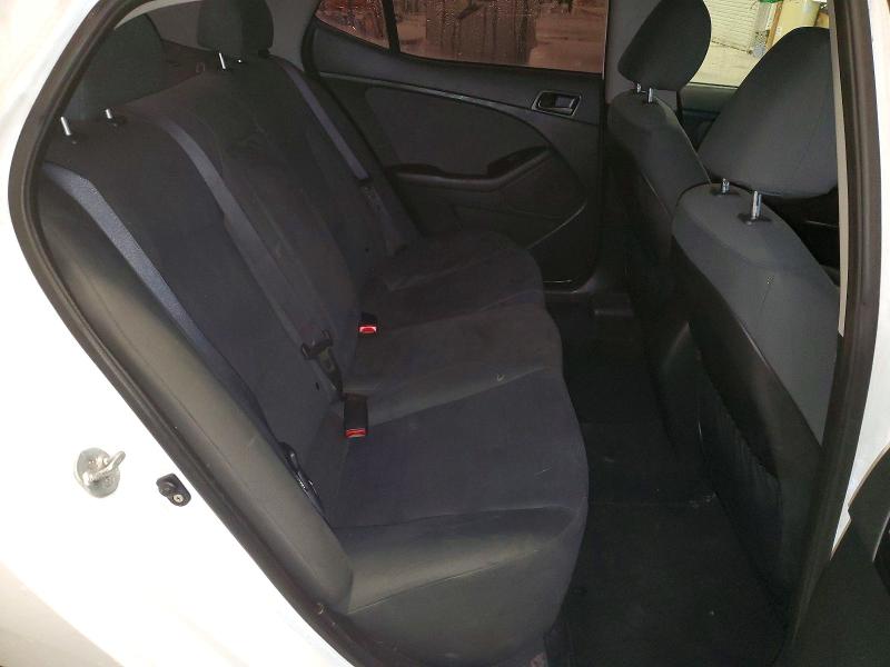 Photo 10 from auction – 2015 KIA OPTIMA with VIN KNAGM4A76F5535302