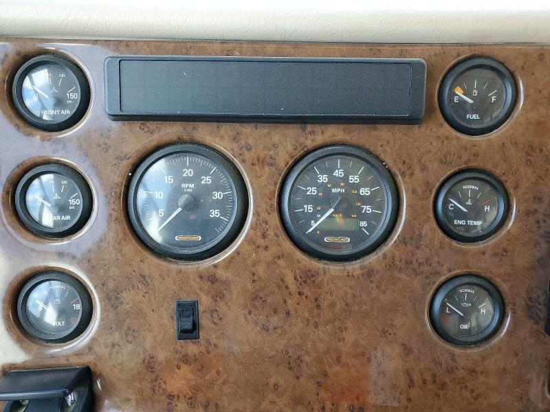 Photo 8 from auction – 2004 FREIGHTLINER CHASSIS XC with VIN 4UZAAHAK04CN05312