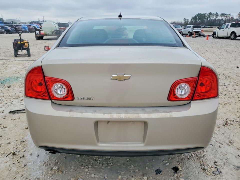 Photo 6 from auction – 2011 CHEVROLET MALIBU with VIN 1G1ZB5E14BF386916