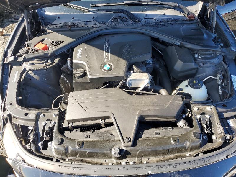 Photo 11 from auction – 2015 BMW 328 with VIN WBA3A5G59FNN66336