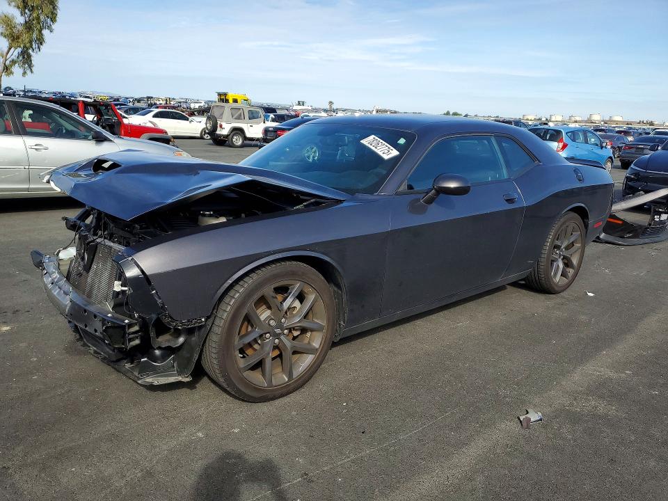 DODGE CHALLENGER 2023 with VIN 2C3CDZJG8PH574812 - Photo from auction