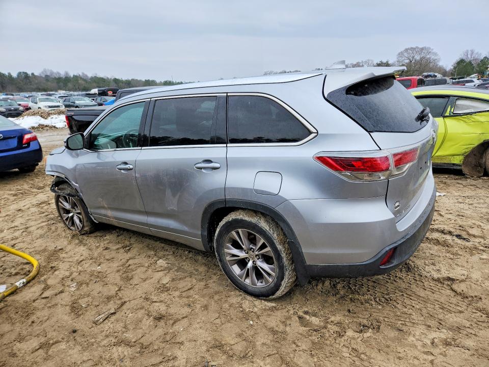 Foto 2 de la subasta – 2014 TOYOTA HIGHLANDER con VIN 5TDJKRFH5ES062420