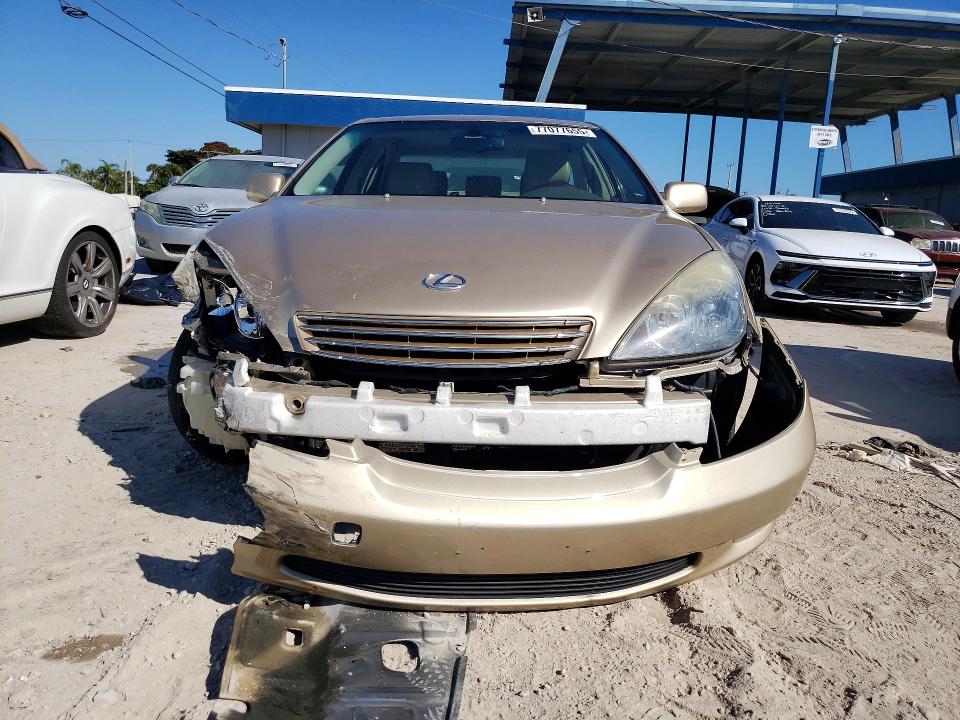 Photo 5 from auction – 2003 LEXUS ES 300 with VIN JTHBF30G035042079