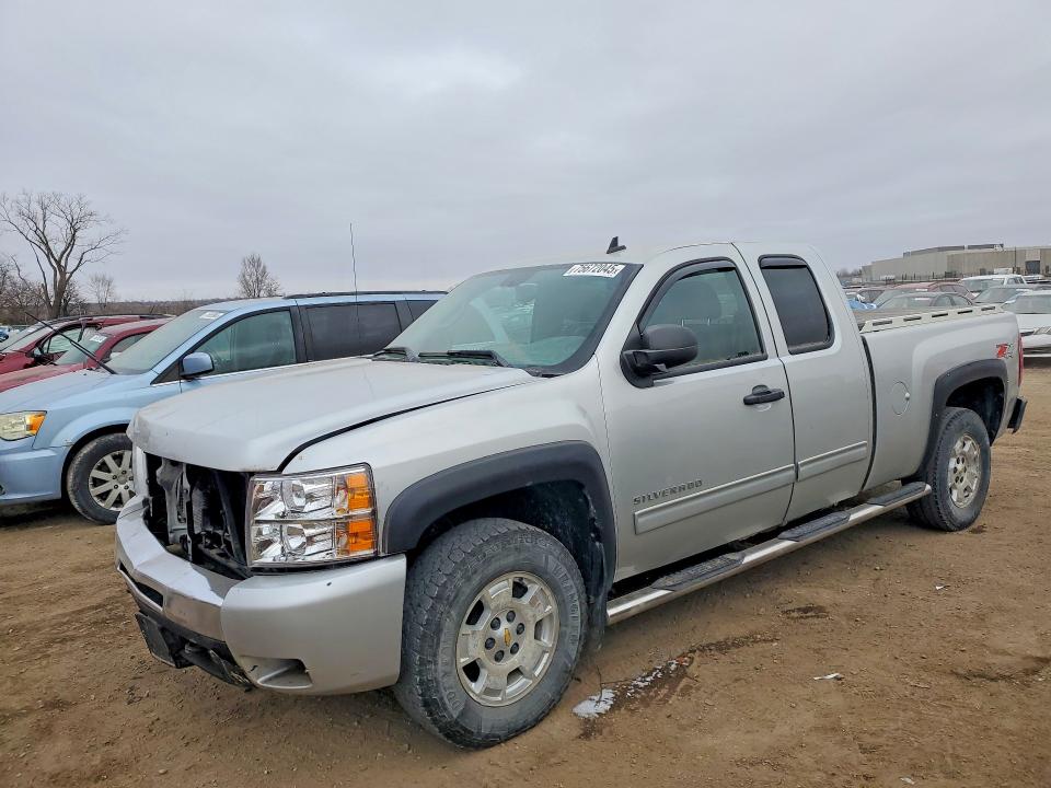 CHEVROLET SILVERADO 2011 with VIN 1GCRKSE34BZ214424 - Photo from auction