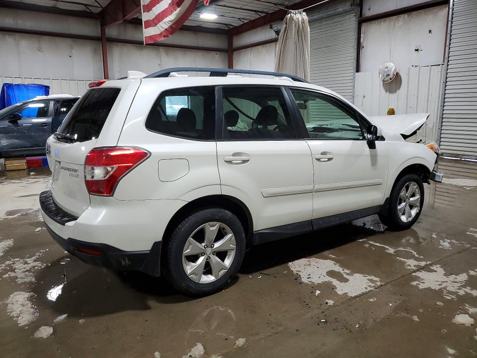 Photo 3 from auction – 2016 SUBARU FORESTER 2 with VIN JF2SJADC7GH559011