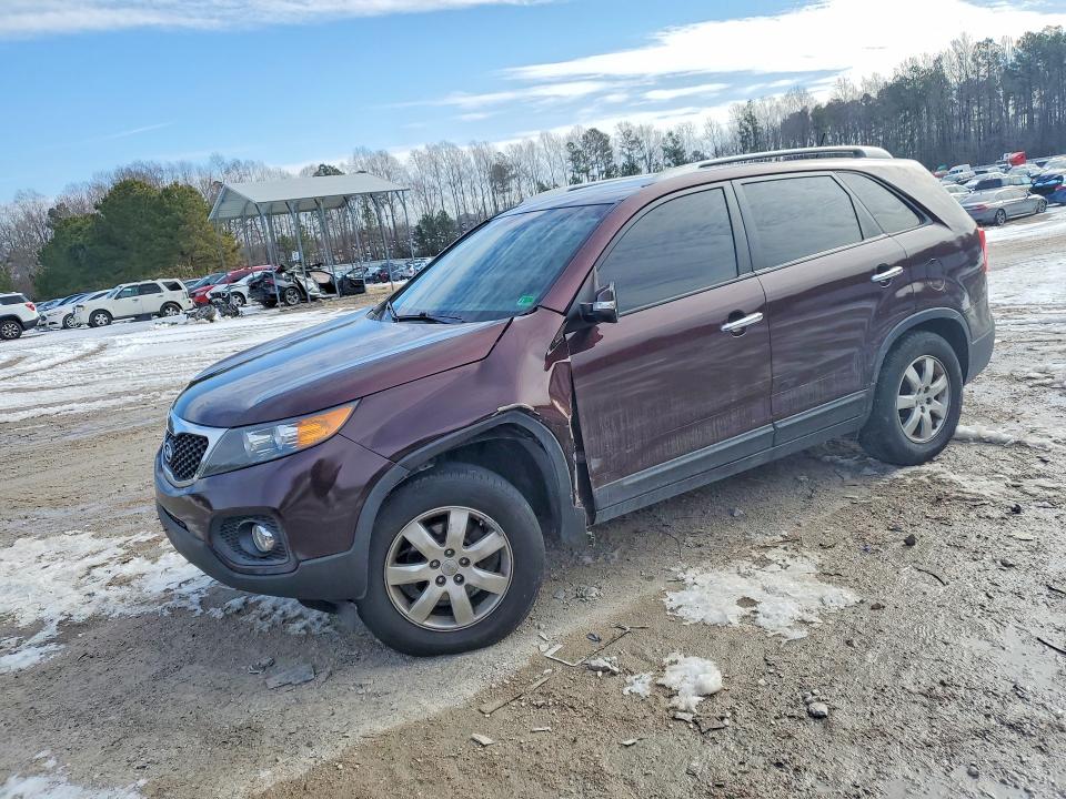 KIA SORENTO LX 2013 with VIN 5XYKT3A66DG321366 - Photo from auction
