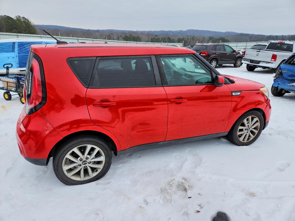 Photo 3 from auction – 2018 KIA SOUL with VIN KNDJP3A54J7524823