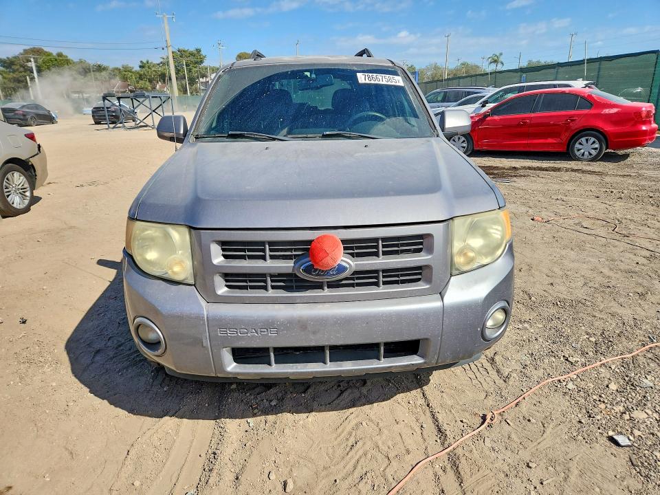 صورة رقم 5 من المزاد - 2008 FORD ESCAPE مع VIN 1FMCU04188KE80515