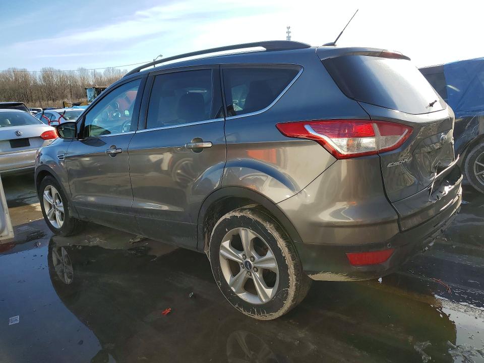 Zdjęcie 2 z aukcji – 2014 FORD ESCAPE SE z VIN 1FMCU0GX8EUD49858