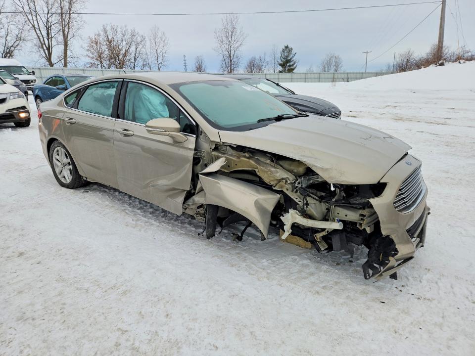 Photo 4 from auction – 2016 FORD FUSION with VIN 3FA6P0HD5GR164633