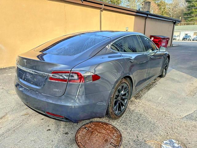Photo 4 from auction – 2018 TESLA MODEL S with VIN 5YJSA1E25JF243568