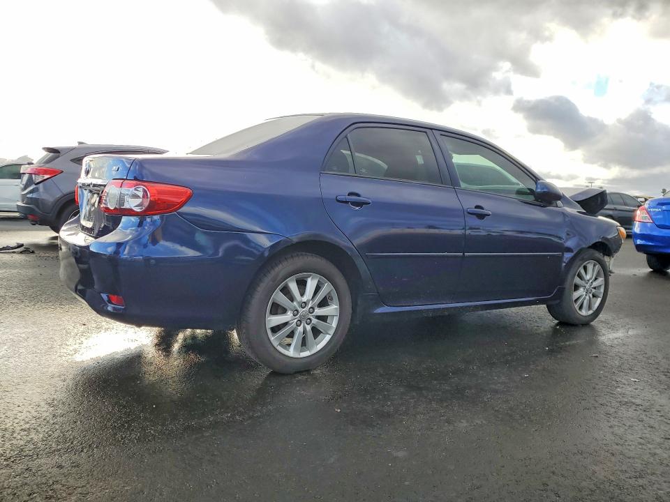 Photo 3 from auction – 2013 TOYOTA COROLLA with VIN 2T1BU4EE2DC986278