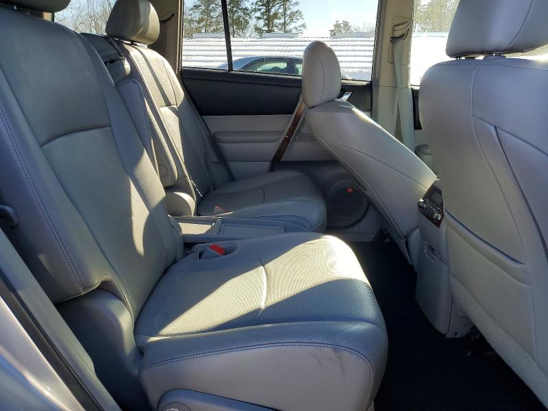 Photo 11 from auction – 2013 TOYOTA HIGHLANDER with VIN 5TDDK3EH4DS233815
