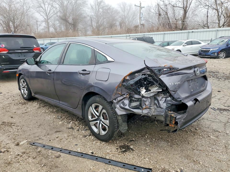 Photo 2 from auction – 2017 HONDA CIVIC LX with VIN 19XFC2F50HE030618