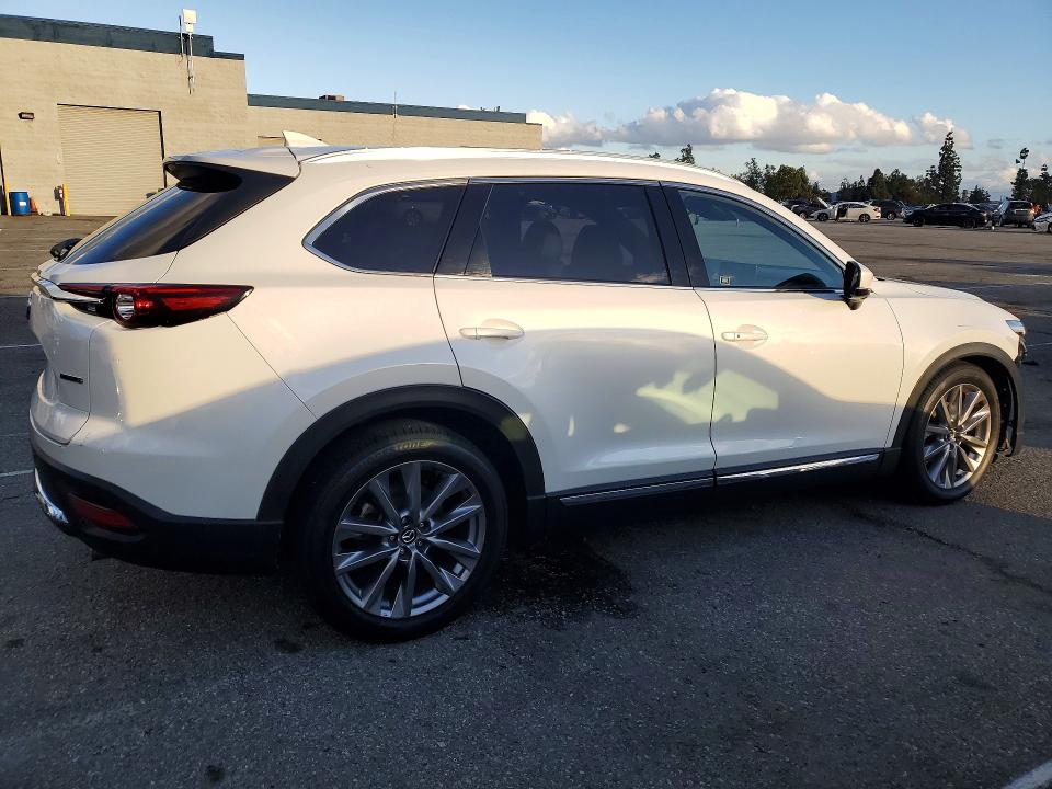 Photo 3 from auction – 2021 MAZDA CX-9 with VIN JM3TCADY3M0501407