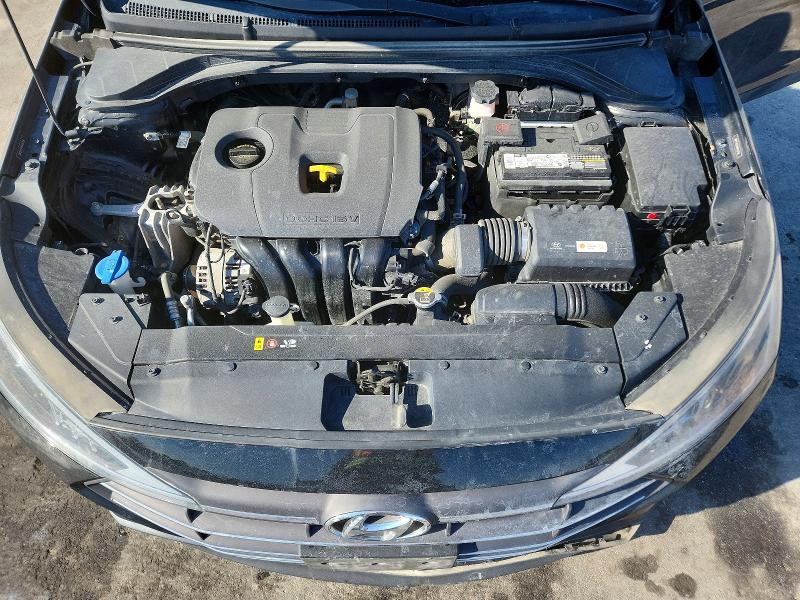 Photo 11 from auction – 2019 HYUNDAI ELANTRA SE with VIN 5NPD74LF1KH455756