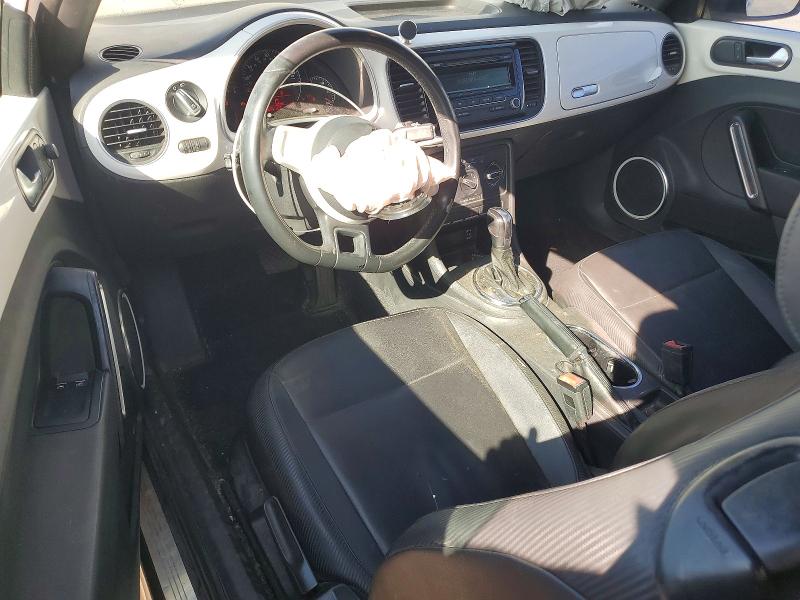 Photo 8 from auction – 2012 VOLKSWAGEN BEETLE with VIN 3VWJX7AT1CM638144